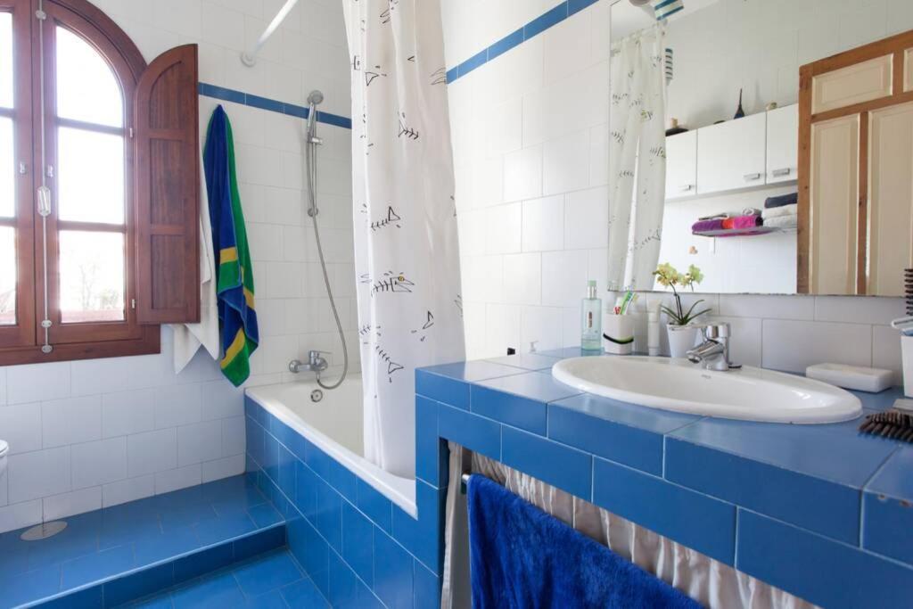 Apartamento A Los Pies Del Alcazar Севиля Екстериор снимка