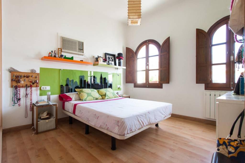 Apartamento A Los Pies Del Alcazar Севиля Екстериор снимка